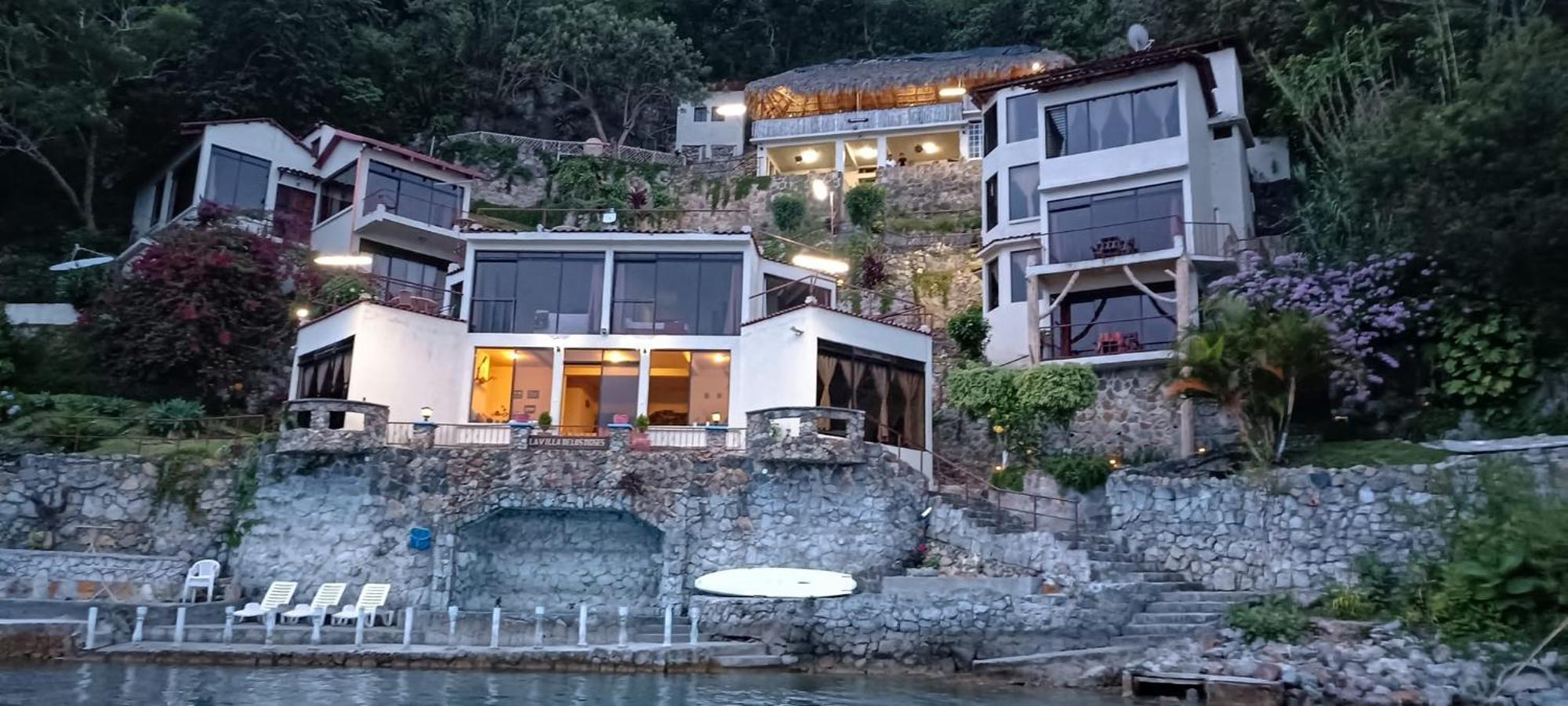 Hotel Restaurante La Villa De Los Dioses San Antonio Palopó Εξωτερικό φωτογραφία